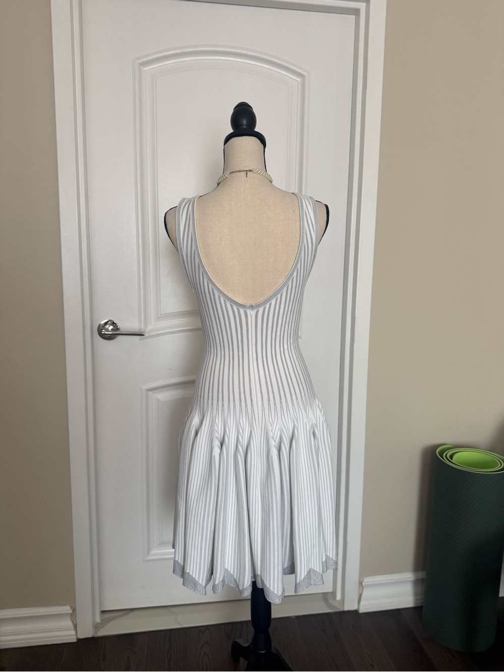 Alaia White and silver Striped V-Neck Knit Dress - Picture 4 of 7
